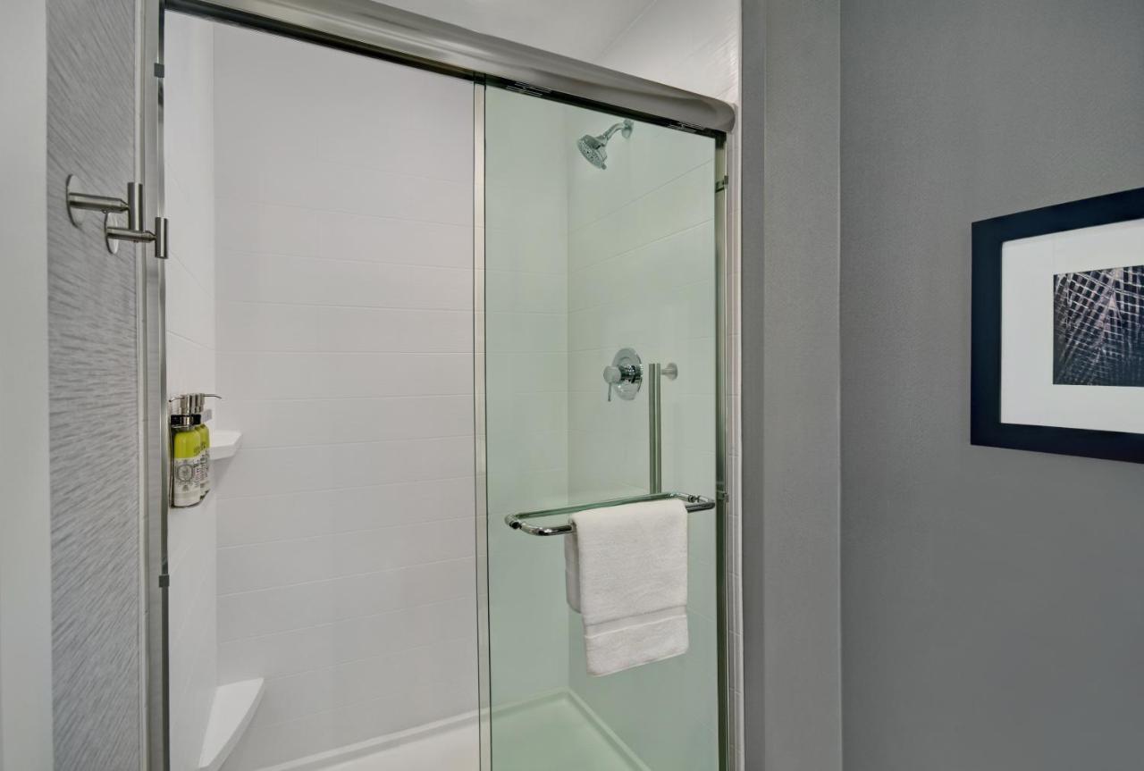 Staybridge - - Galleria Area By Ihg Hotel 3*